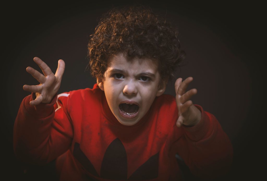 واکنش بیش از حد در کودکان