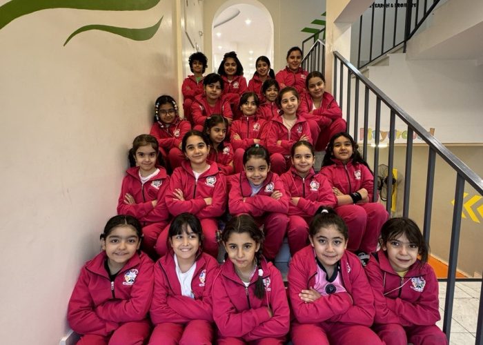 photo_5933659661057854647_y