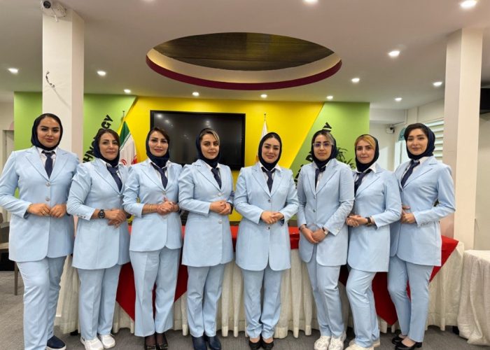 photo_5933659661057854656_y