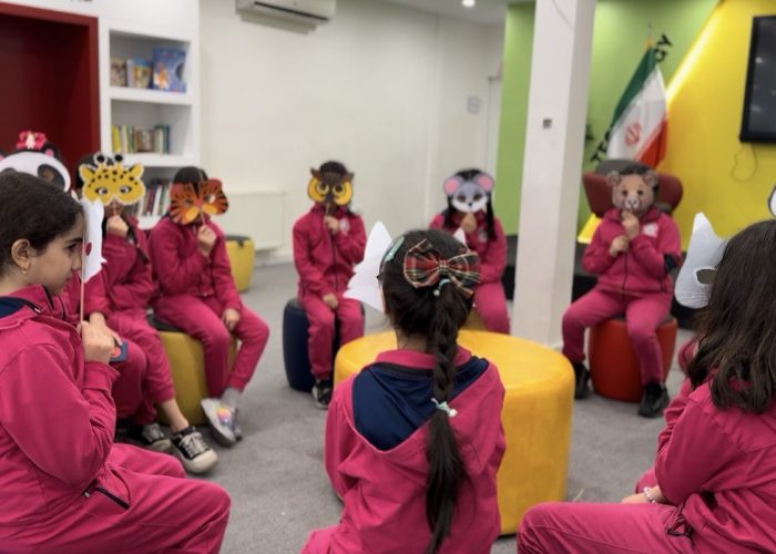 photo_5933659661057854659_y