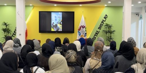 photo_5933659661057854660_y